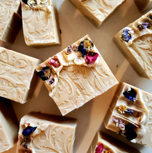 Load image into Gallery viewer, Spring Flora- Organic Soap
